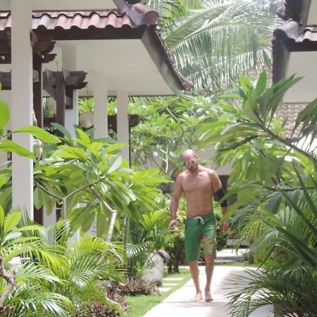 Casus Dream Hotel Gili Trawangan Exterior photo
