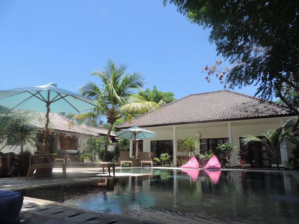 Casus Dream Hotel Gili Trawangan Exterior photo