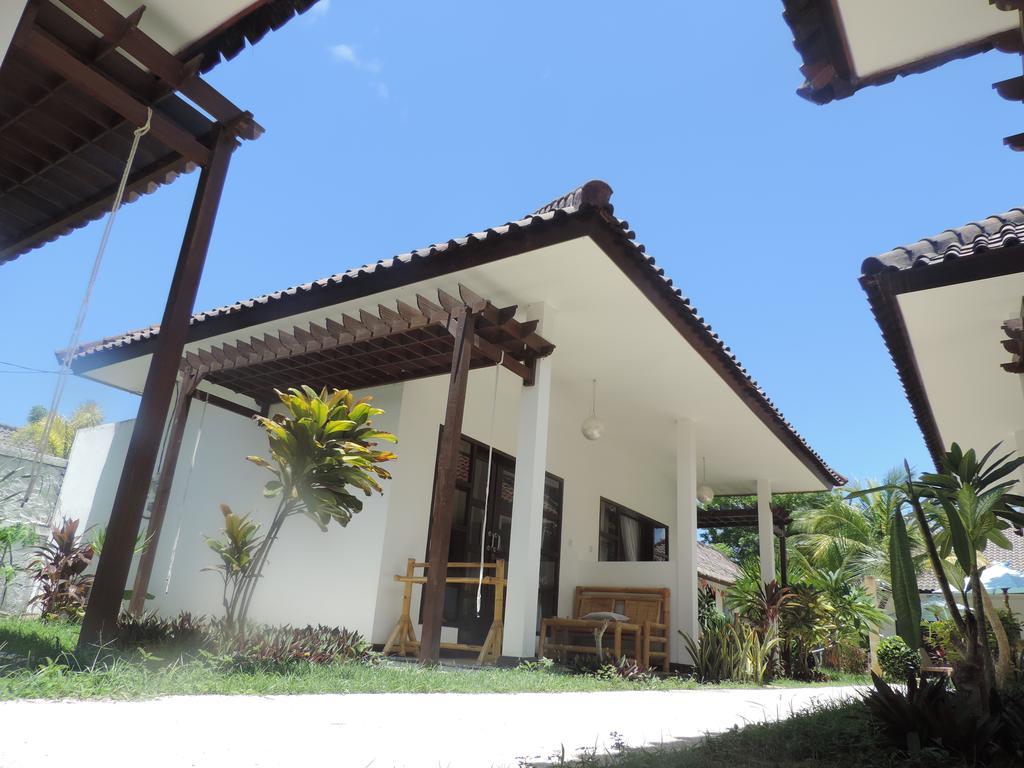 Casus Dream Hotel Gili Trawangan Exterior photo