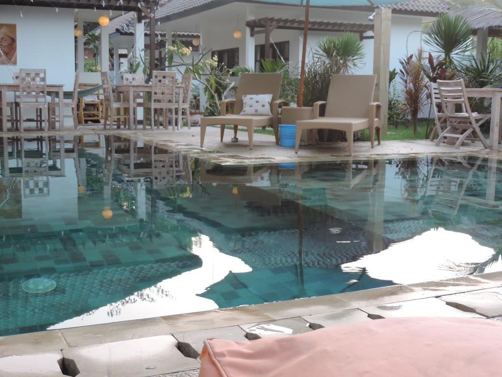 Casus Dream Hotel Gili Trawangan Exterior photo