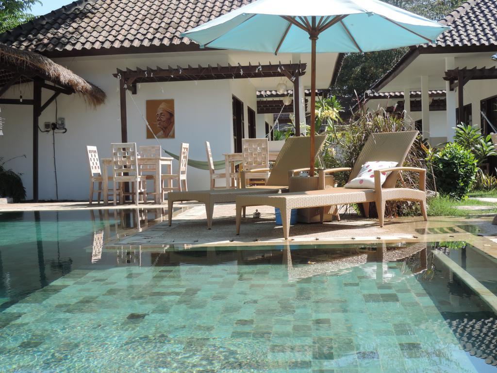 Casus Dream Hotel Gili Trawangan Exterior photo