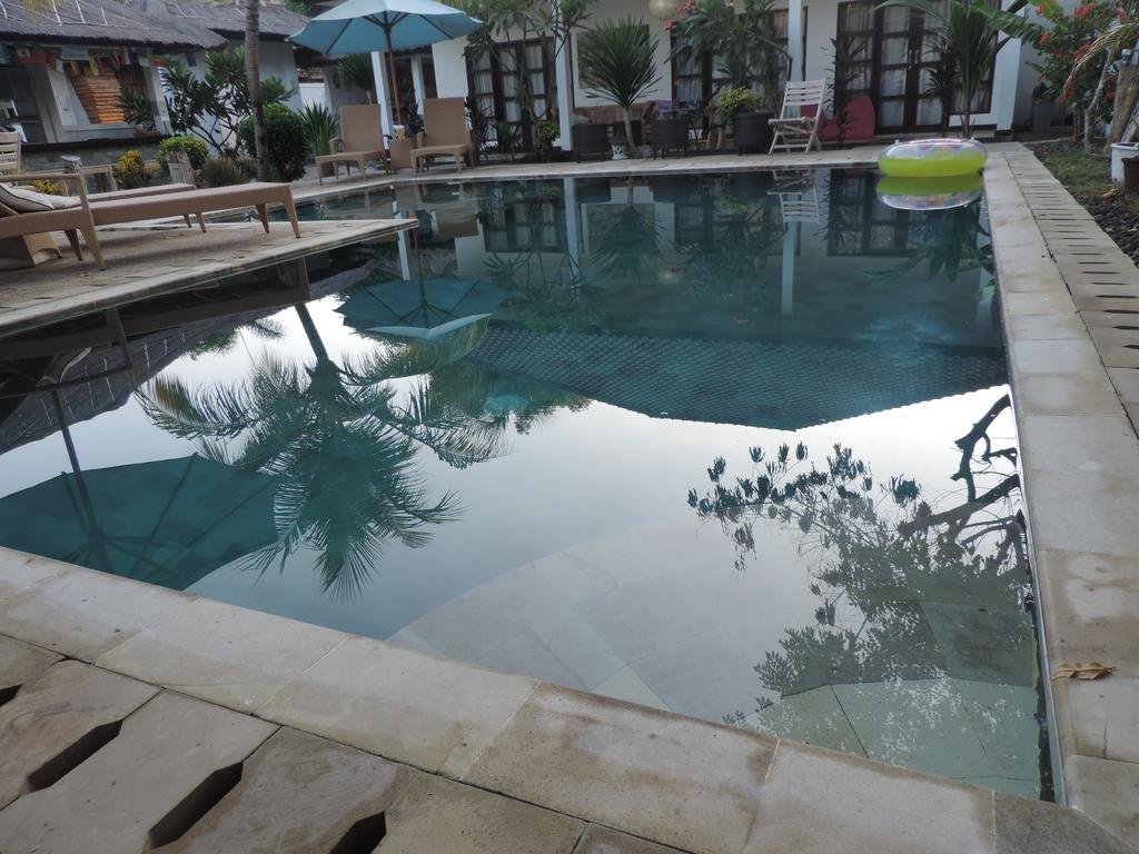 Casus Dream Hotel Gili Trawangan Exterior photo