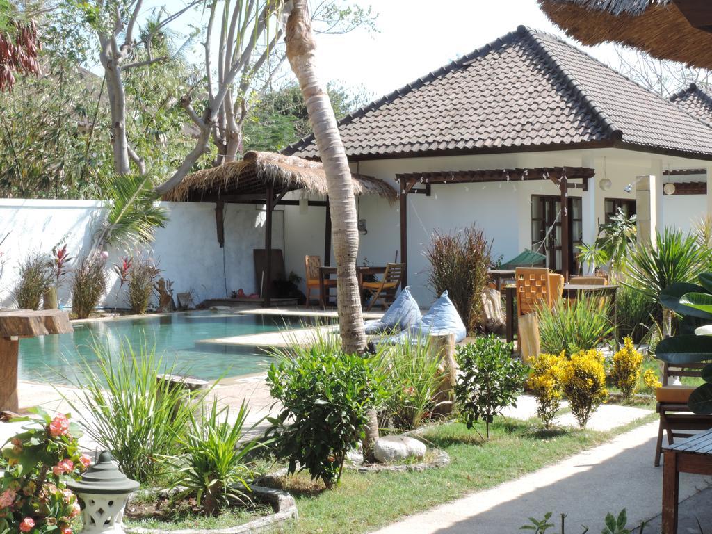 Casus Dream Hotel Gili Trawangan Exterior photo