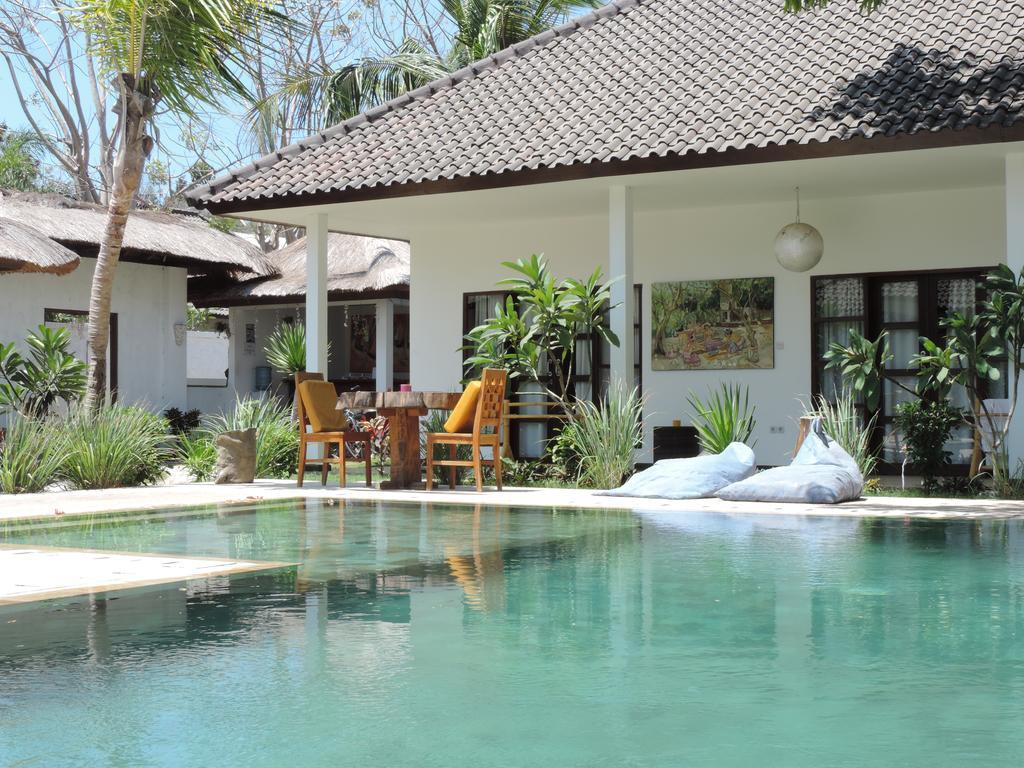 Casus Dream Hotel Gili Trawangan Exterior photo