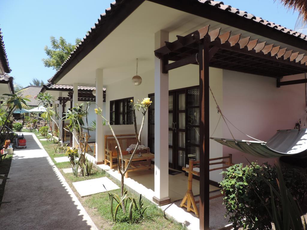 Casus Dream Hotel Gili Trawangan Exterior photo