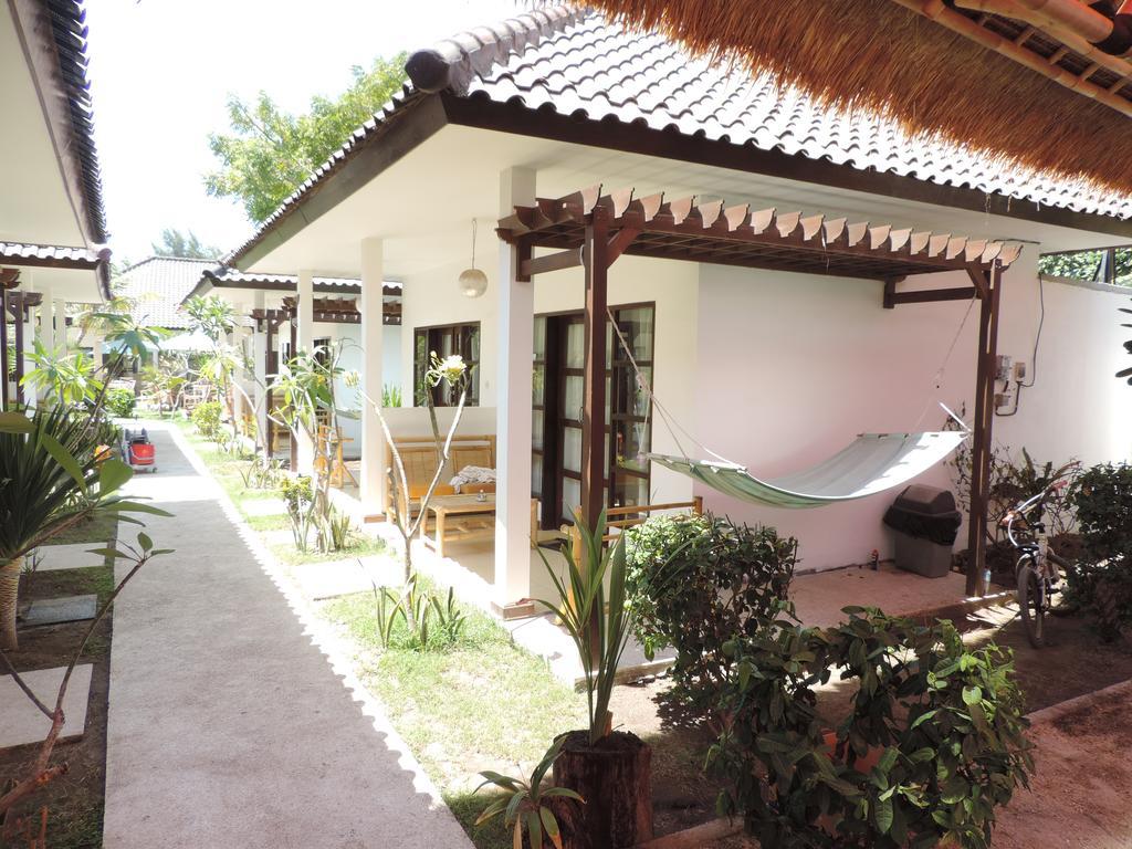 Casus Dream Hotel Gili Trawangan Exterior photo