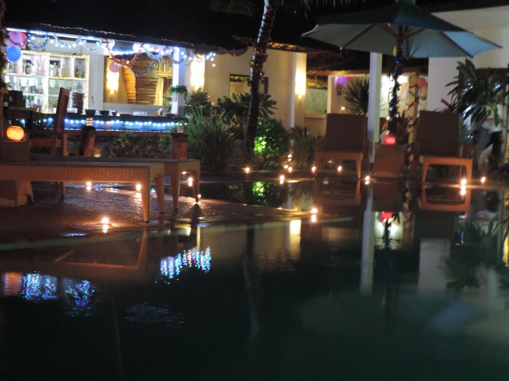 Casus Dream Hotel Gili Trawangan Exterior photo