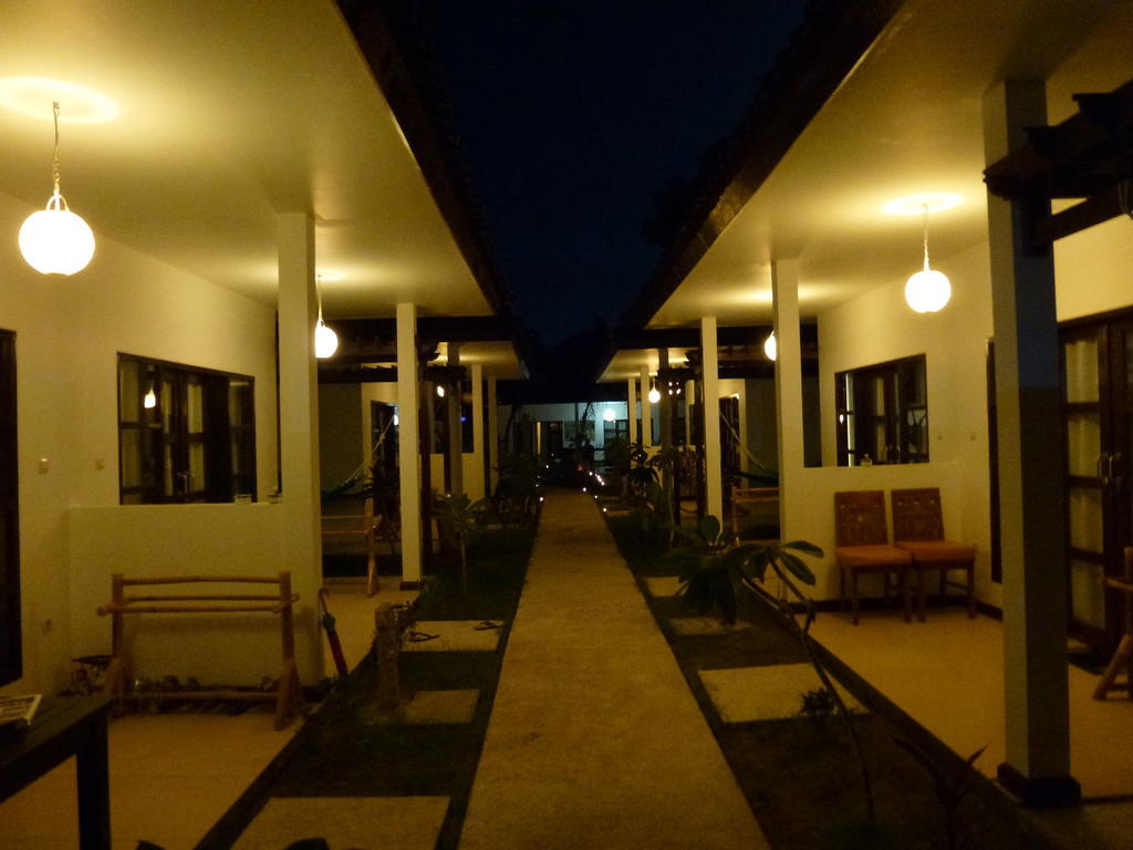 Casus Dream Hotel Gili Trawangan Exterior photo
