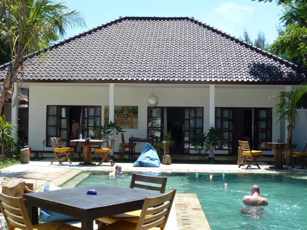Casus Dream Hotel Gili Trawangan Exterior photo