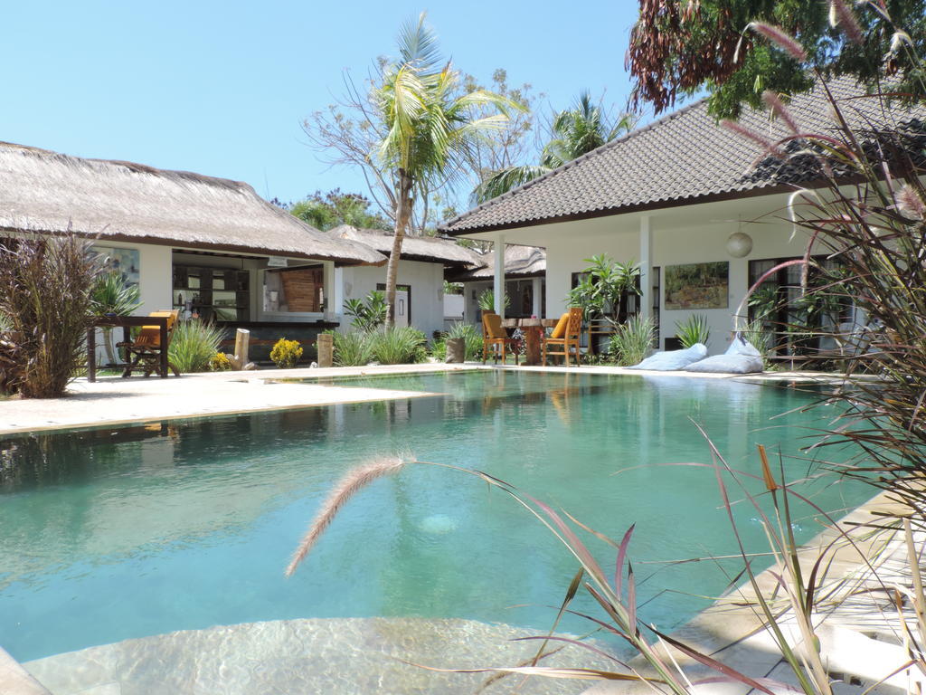 Casus Dream Hotel Gili Trawangan Exterior photo
