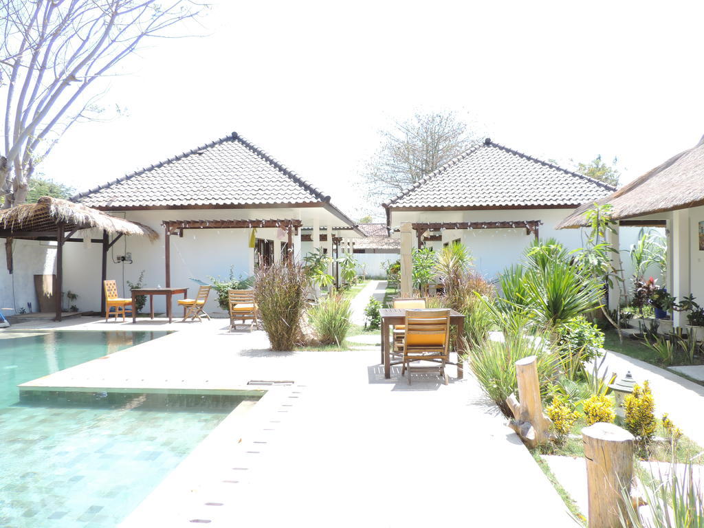 Casus Dream Hotel Gili Trawangan Exterior photo